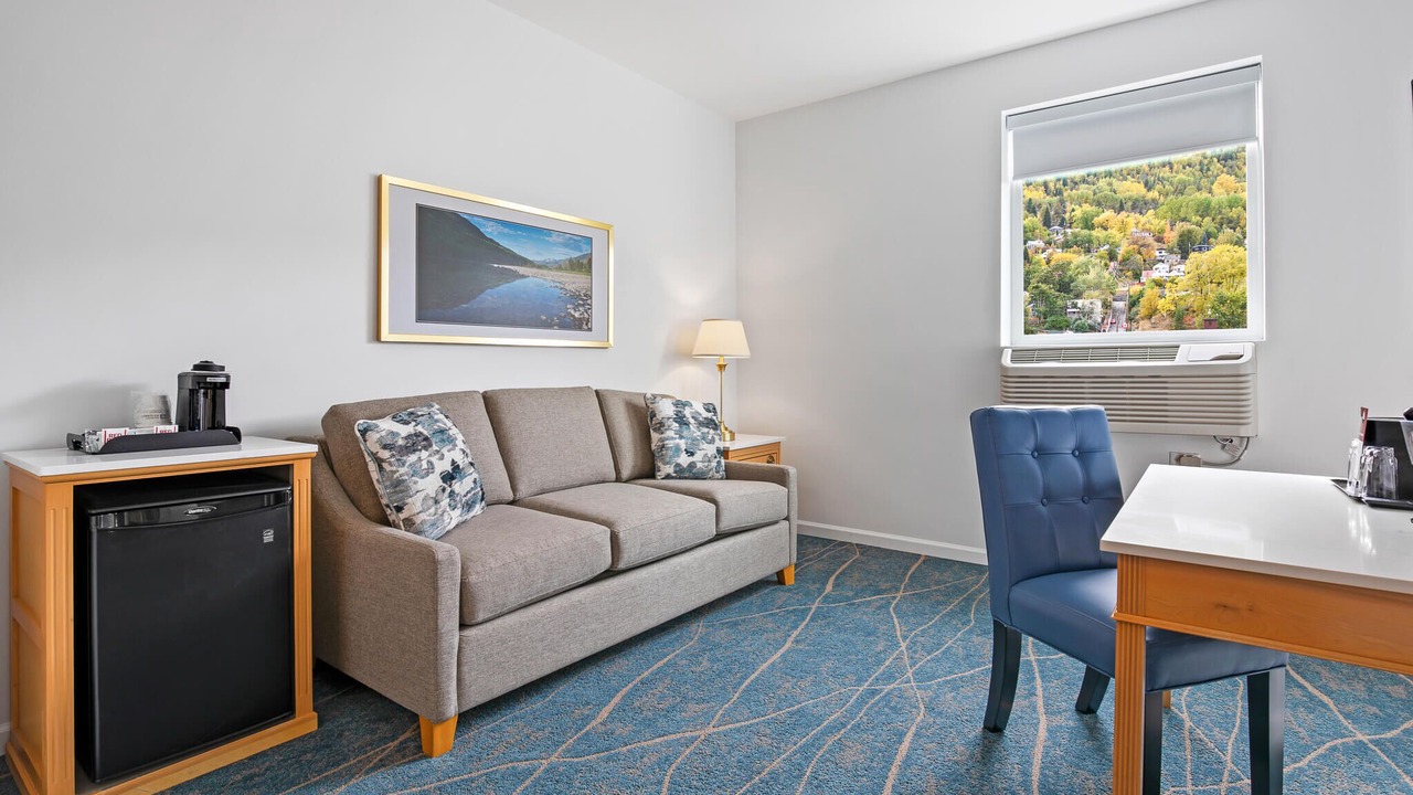 Photo of Bedroom in Trail