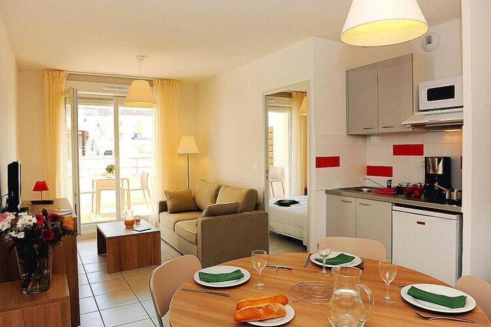 Photo of Livingroom in Le Grau-Du-Roi