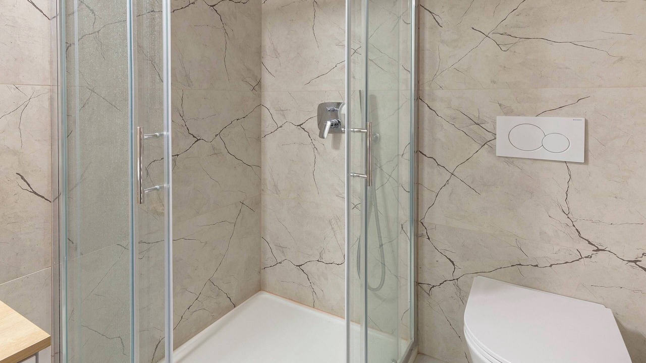 Photo of Bathroom in Hotemaze