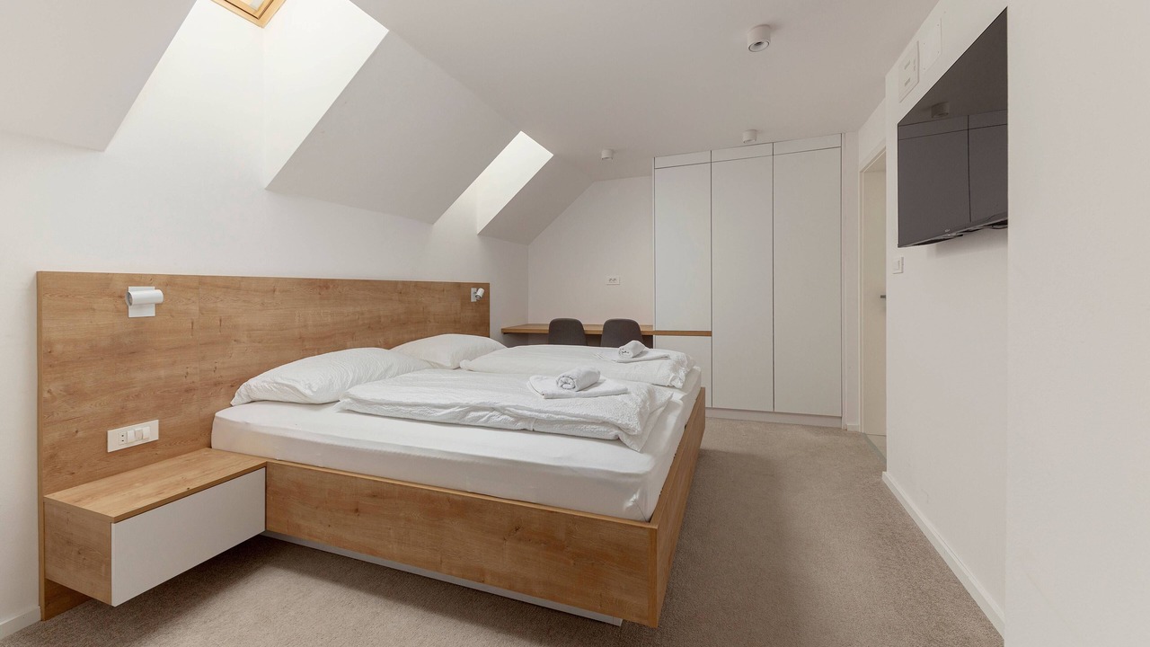 Photo of Bedroom in Hotemaze