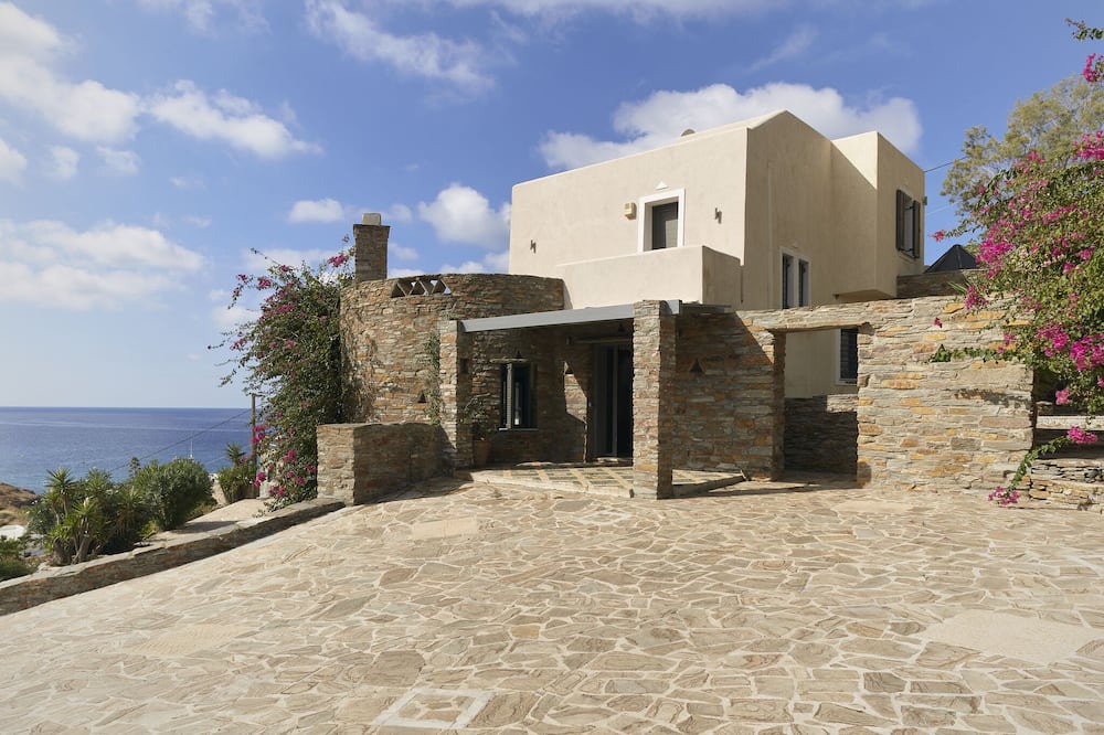 Photo of Outdoor in Koundouros