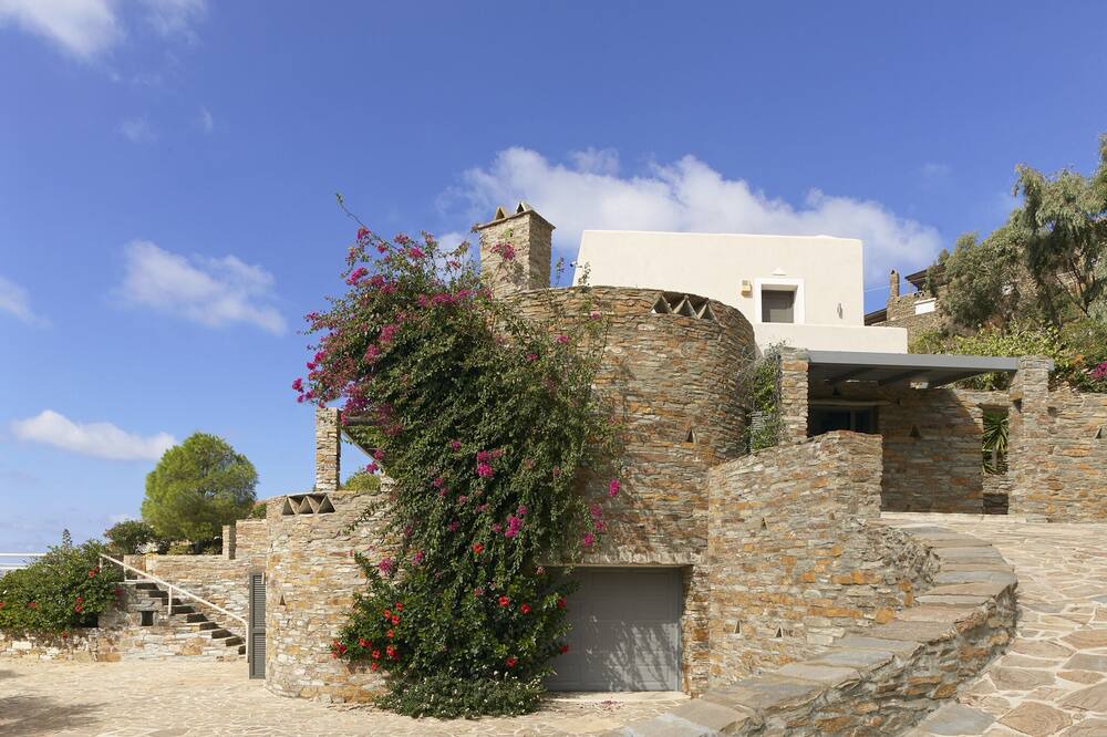 Photo of Outdoor in Koundouros