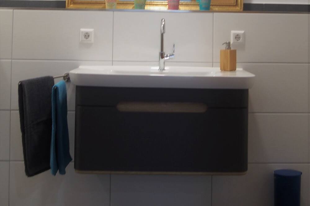 Photo of Bathroom in Bitz