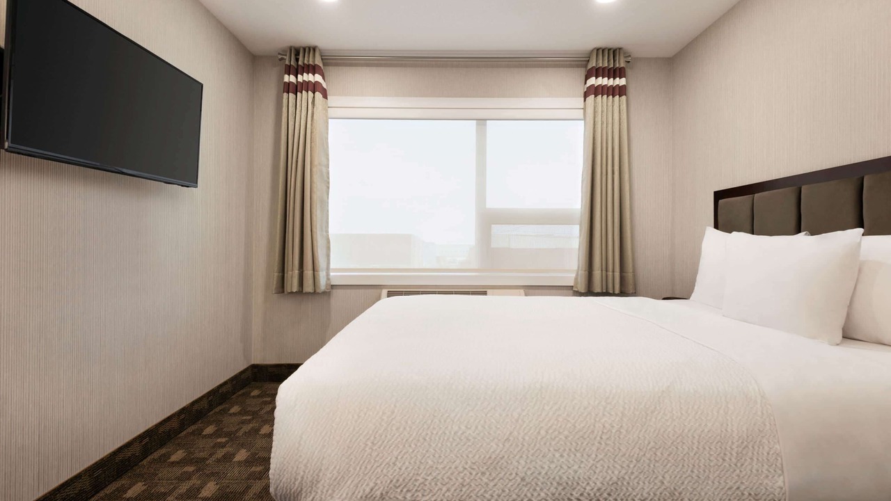 Photo of Bedroom in Wainwright