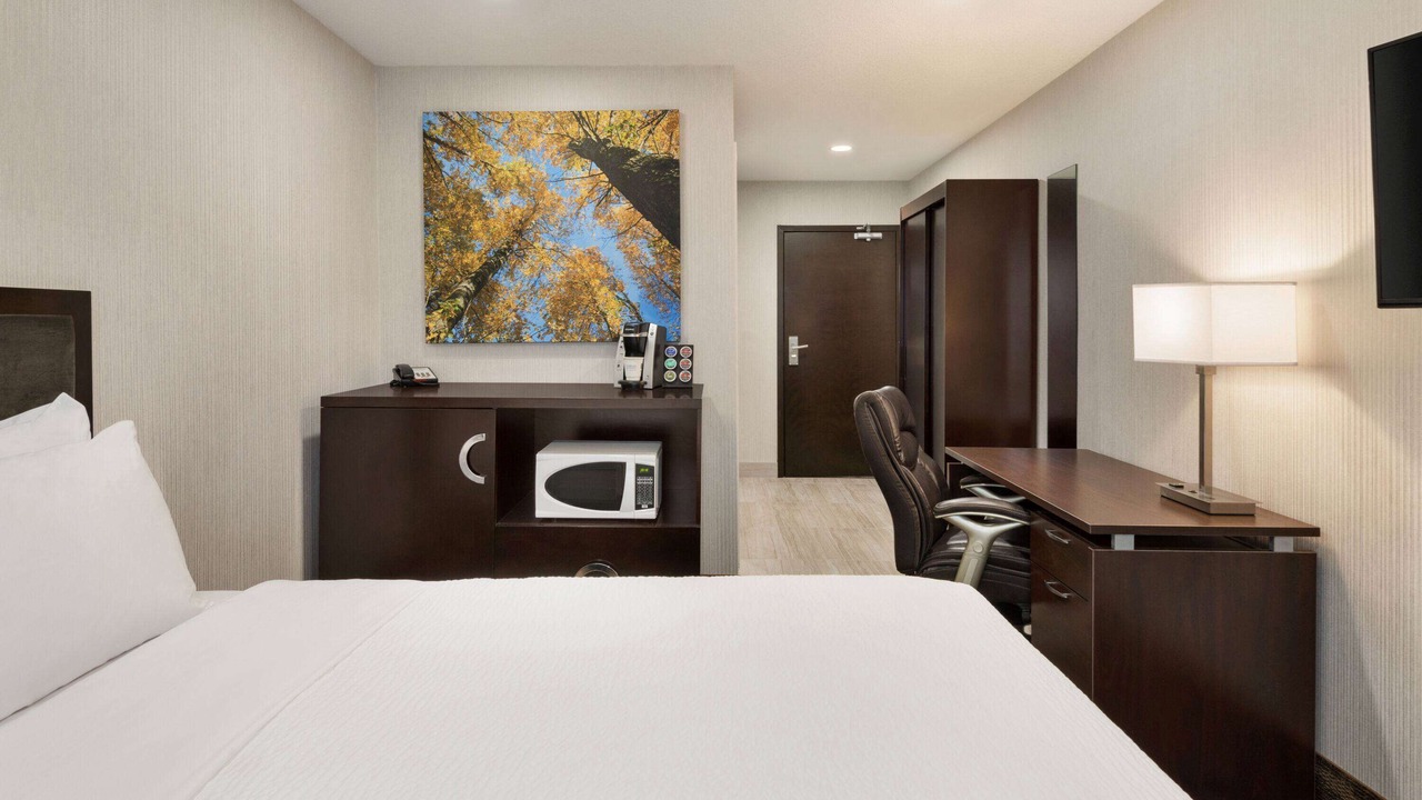 Photo of Bedroom in Wainwright