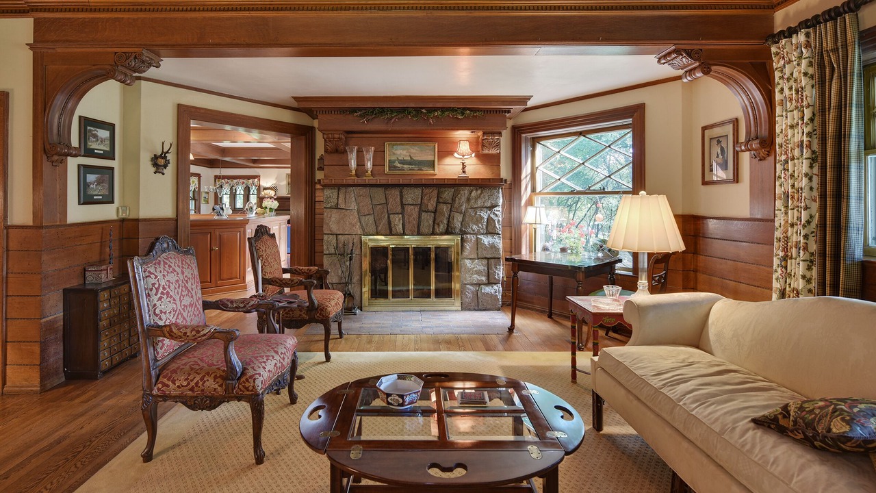 Photo of Livingroom in Oconomowoc