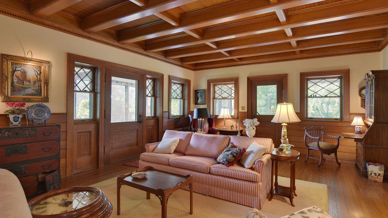 Photo of Livingroom in Oconomowoc