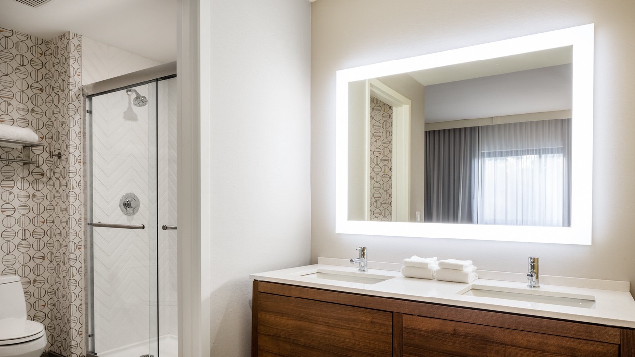 Photo of Bathroom in Holtsville