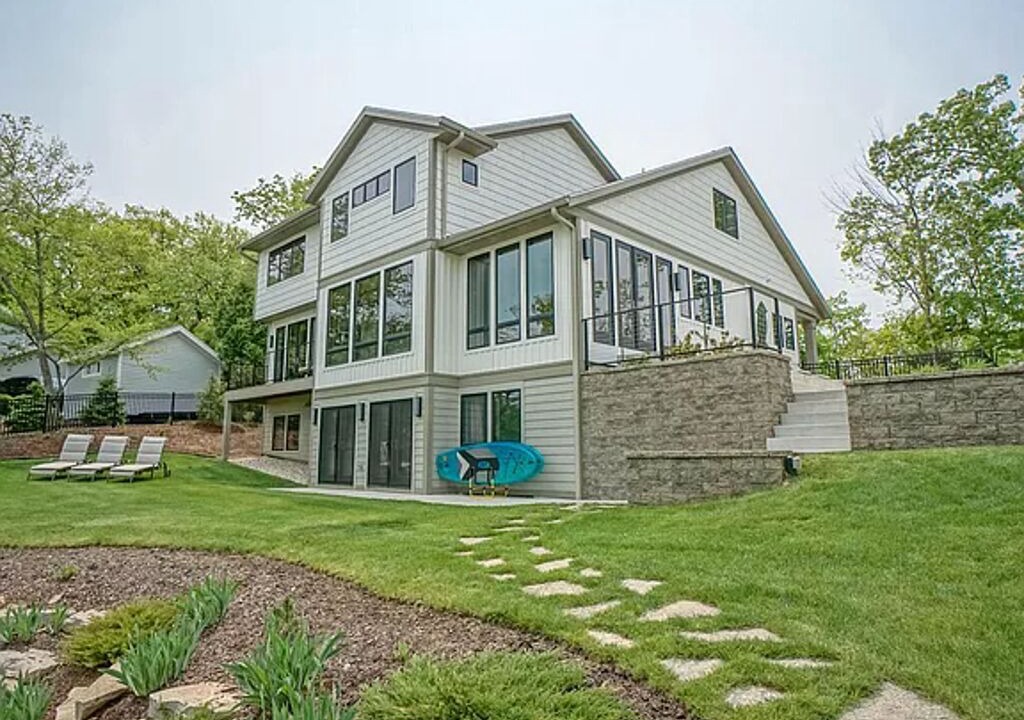 Photo of Outdoor in Oconomowoc