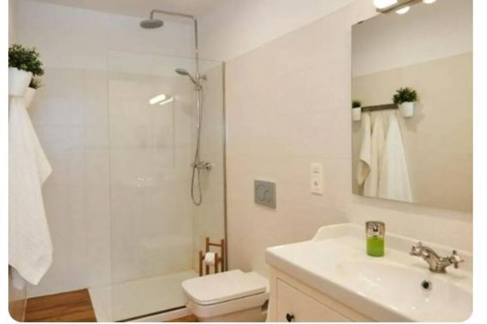 Photo of Bathroom in Egia