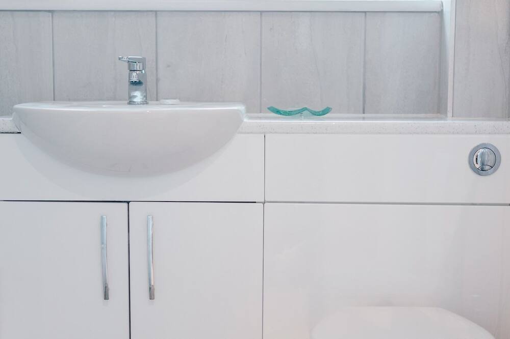 Photo of Bathroom in Fifield