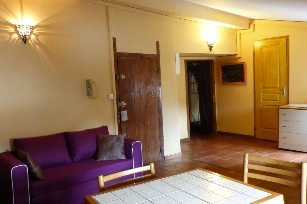 Photo of Livingroom in Bastide Saint-Louis