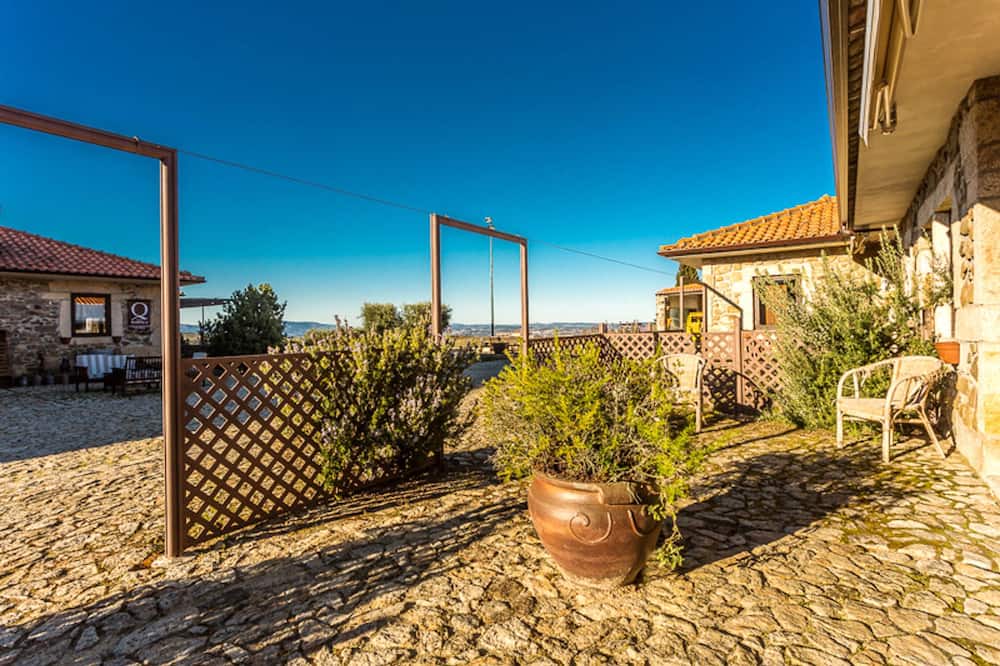 Photo of Patio Balcony in Queimada