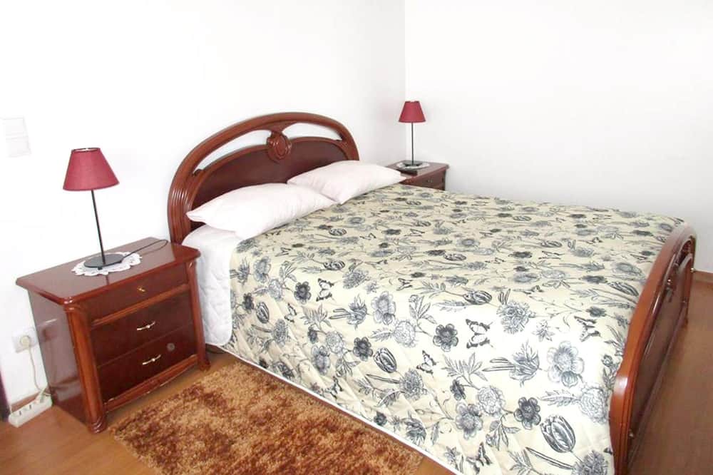 Photo of Bedroom in Sobral de Monte Agraco