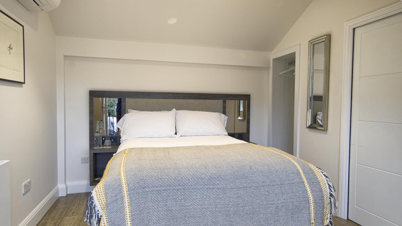 Photo of Bedroom in Esher