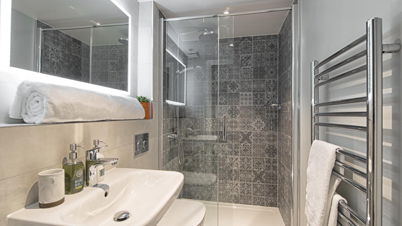 Photo of Bathroom in Esher