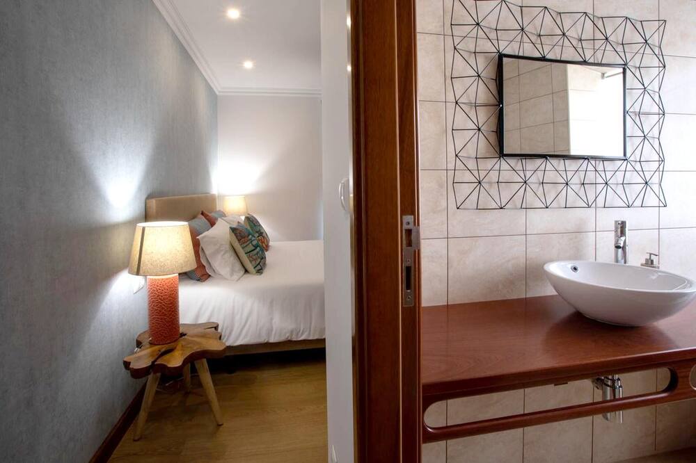 Photo of Bathroom in Urzelina