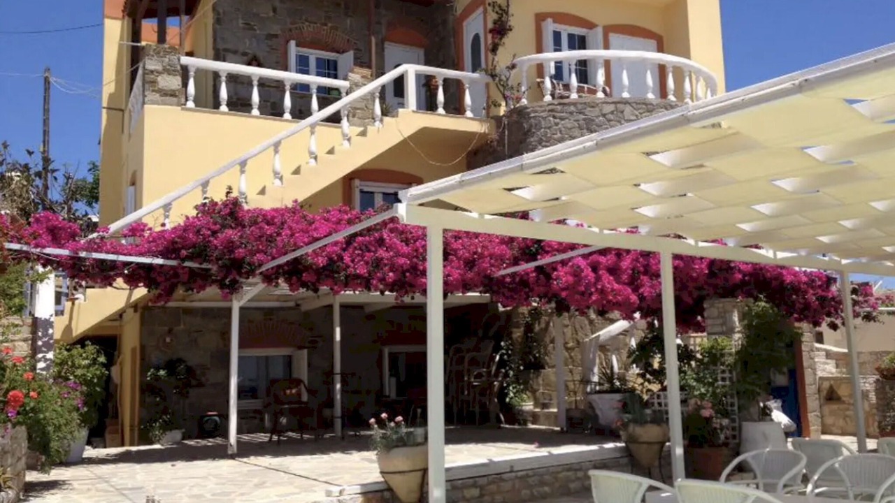 Photo of Outdoor in Azolimnos
