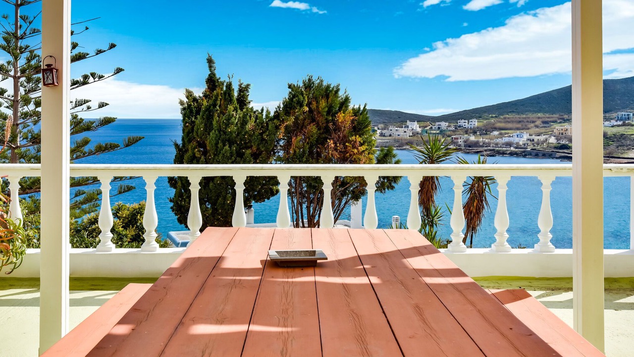 Photo of Outdoor in Azolimnos