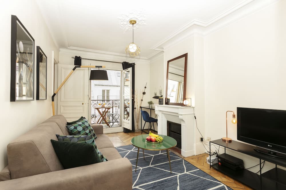Photo of Livingroom in Saint-Victor