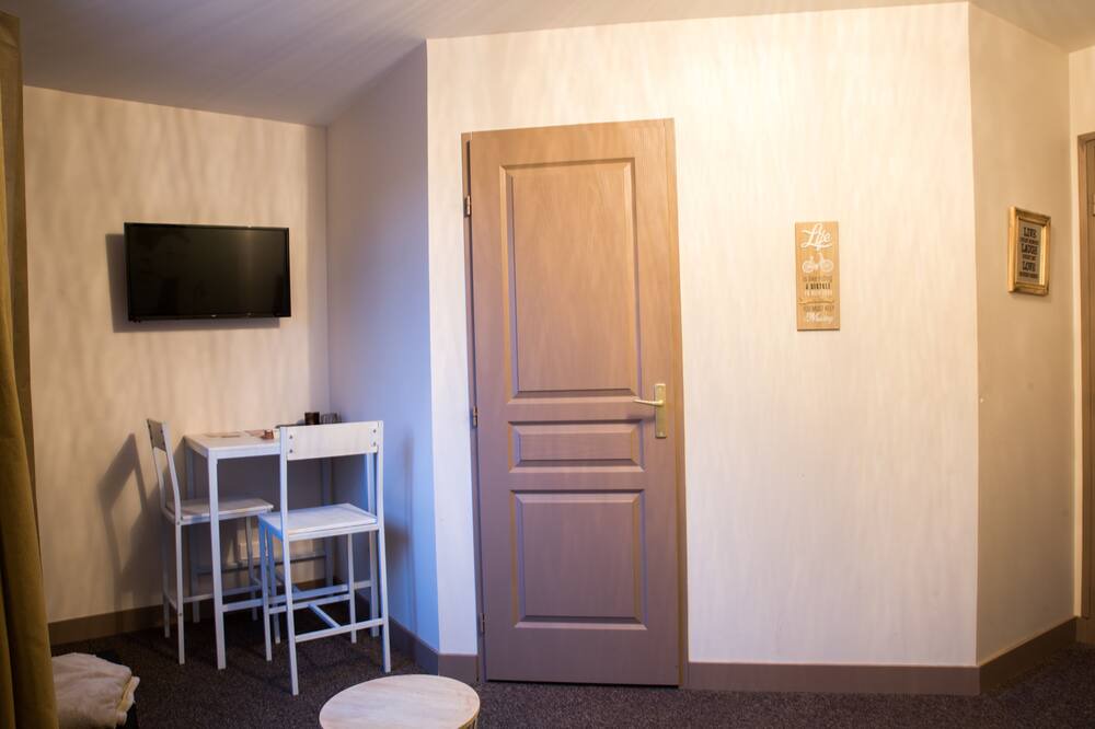 Photo of Bedroom in Sainte-Marie-la-Blanche