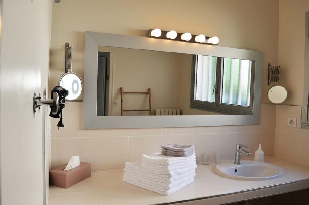 Photo of Bathroom in Saint-Fulgent