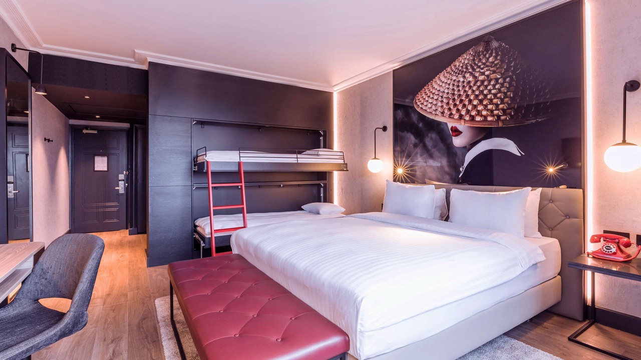 Photo of Bedroom in Heathrow Villages