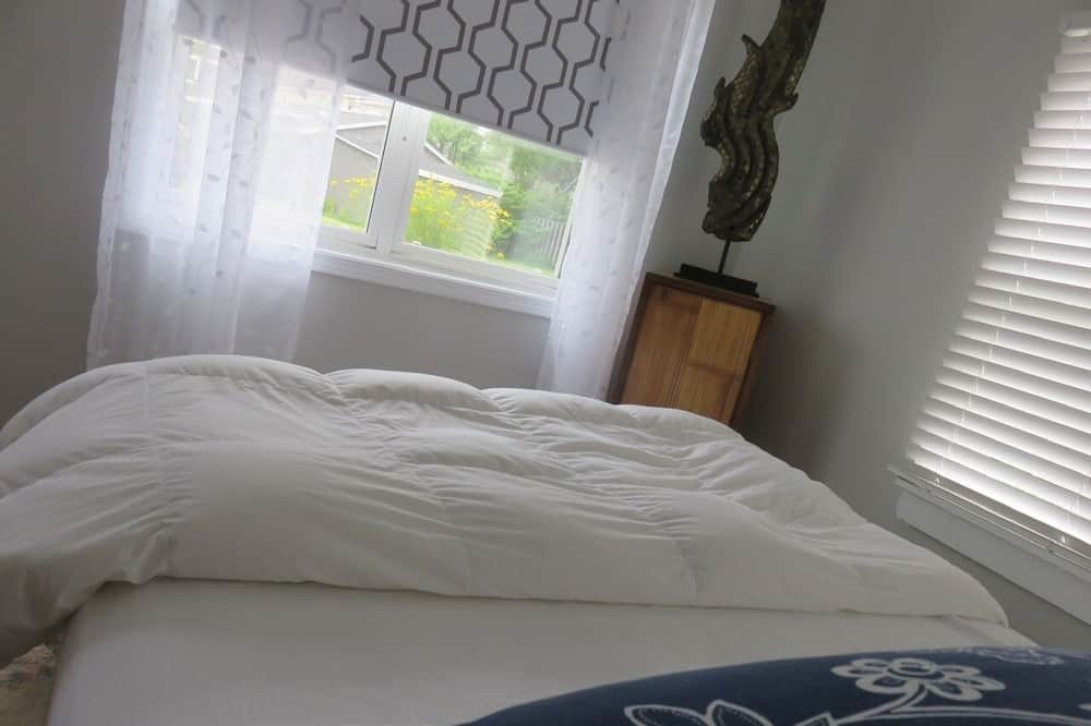 Photo of Bedroom in Annapolis Royal