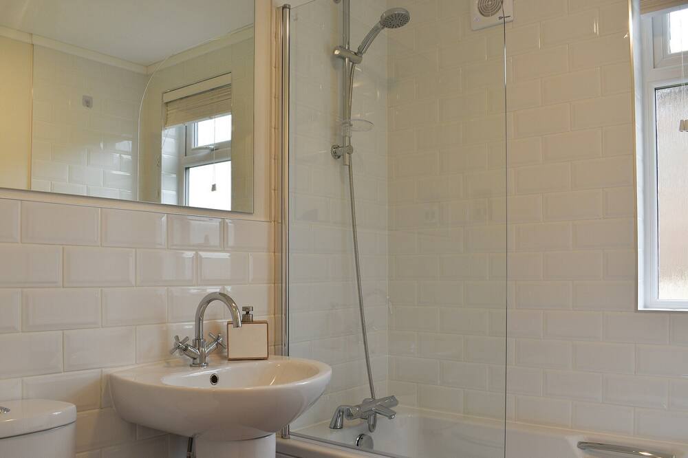 Photo of Bathroom in Corton