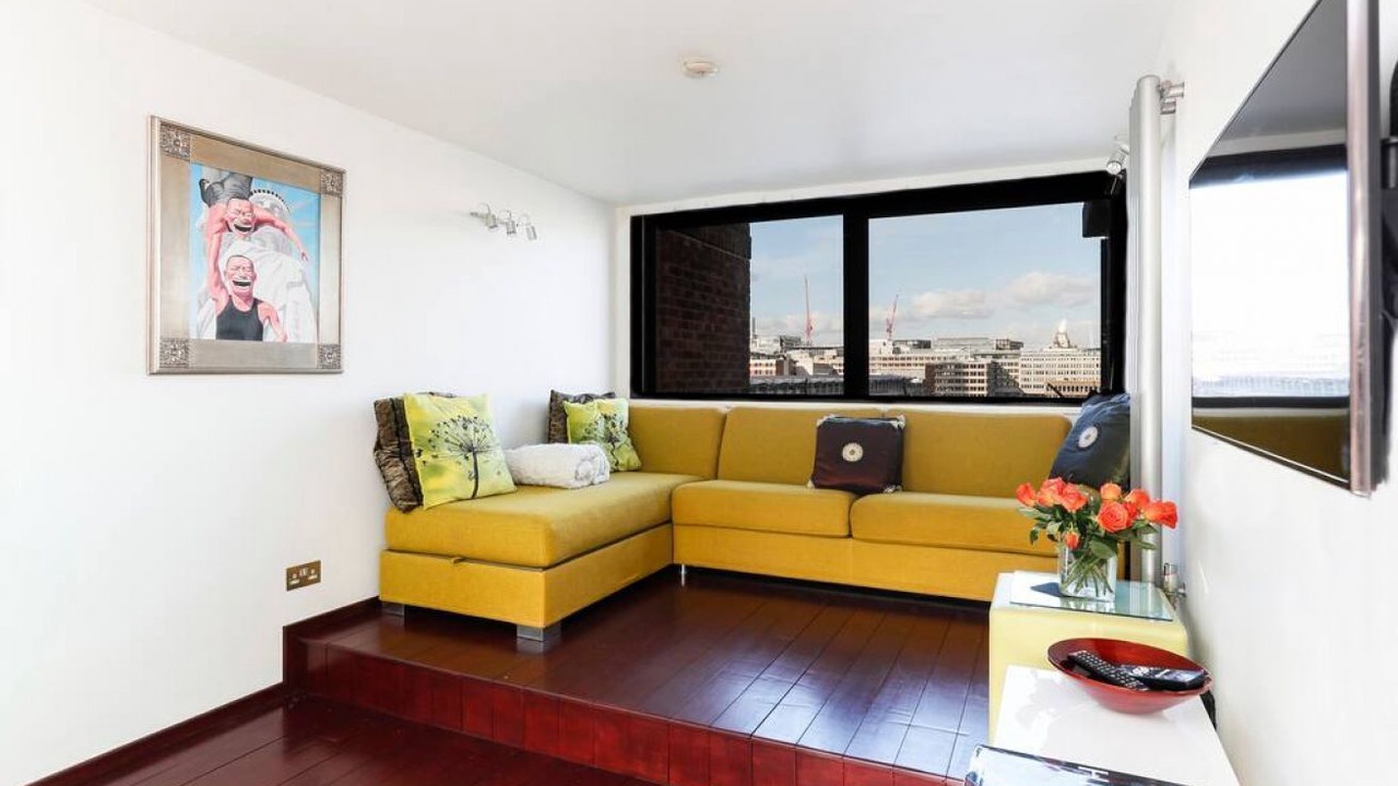 Photo of Livingroom in South Bank