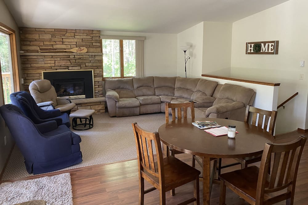 Photo of Bedroom in Willard