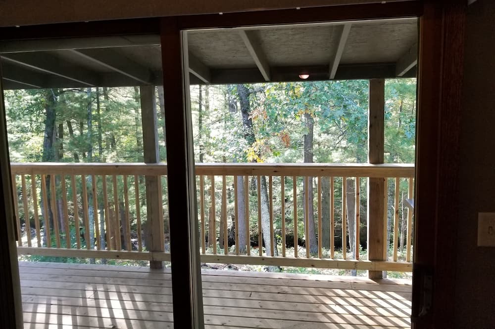 Photo of Patio Balcony in Willard