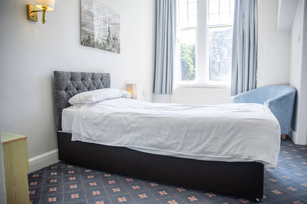 Photo of Bedroom in Aberdour