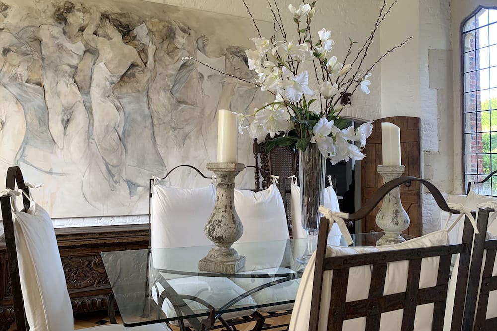 Photo of Kitchen in Esher