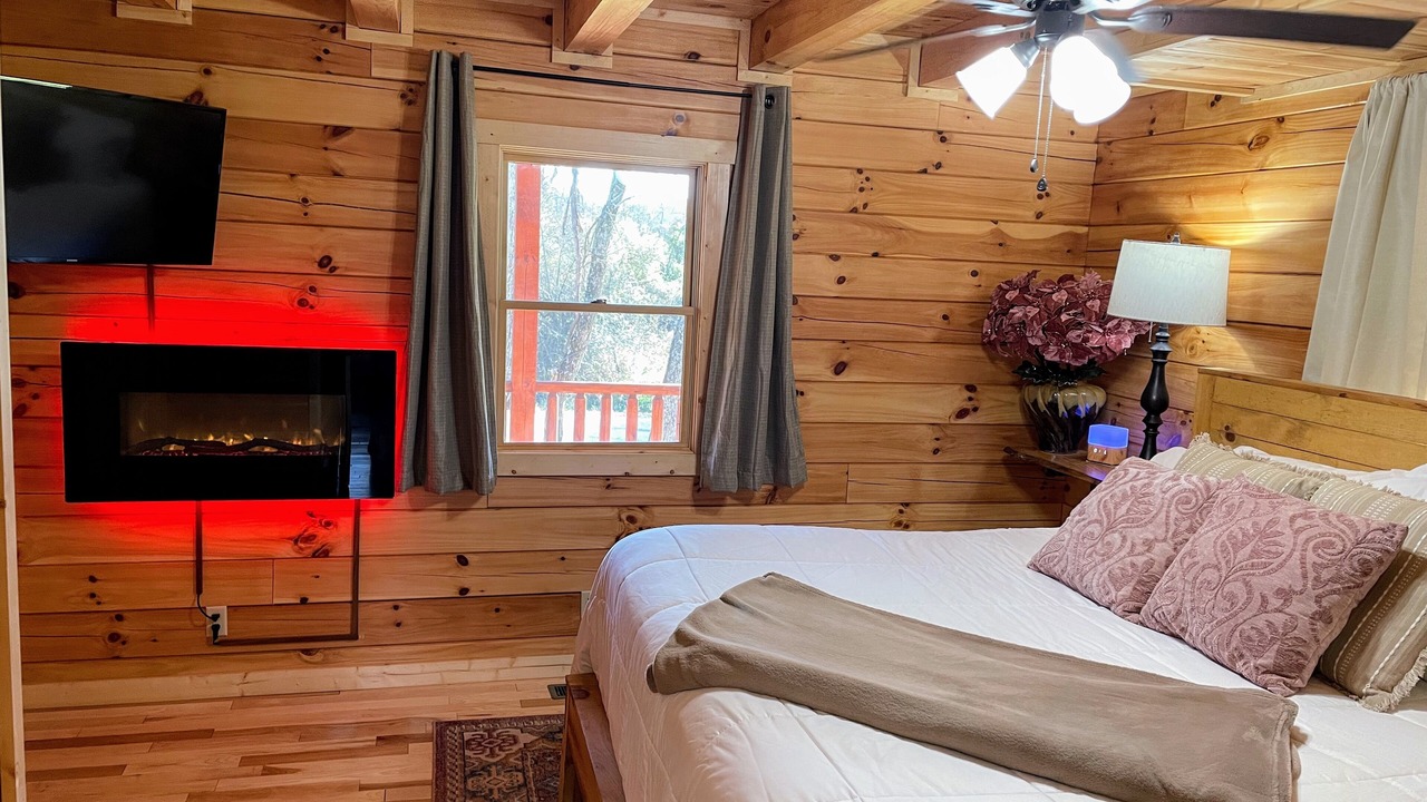 Photo of Bedroom in Carbon Hill