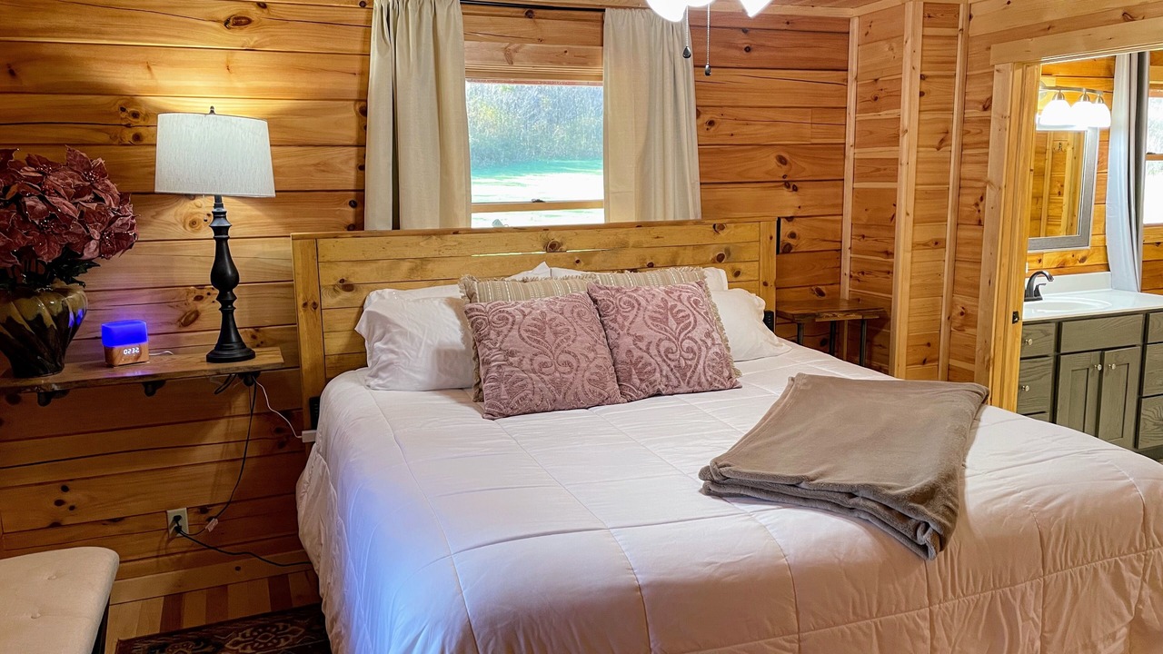 Photo of Bedroom in Carbon Hill