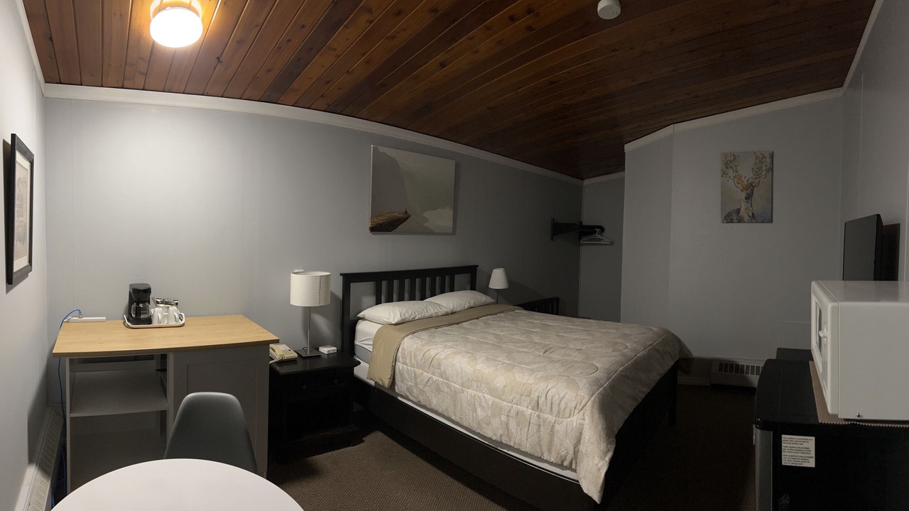 Photo of Bedroom in Wainwright