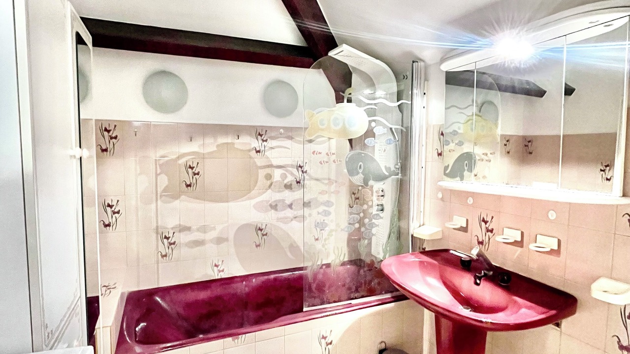 Photo of Bathroom in Aulnay-sous-Bois