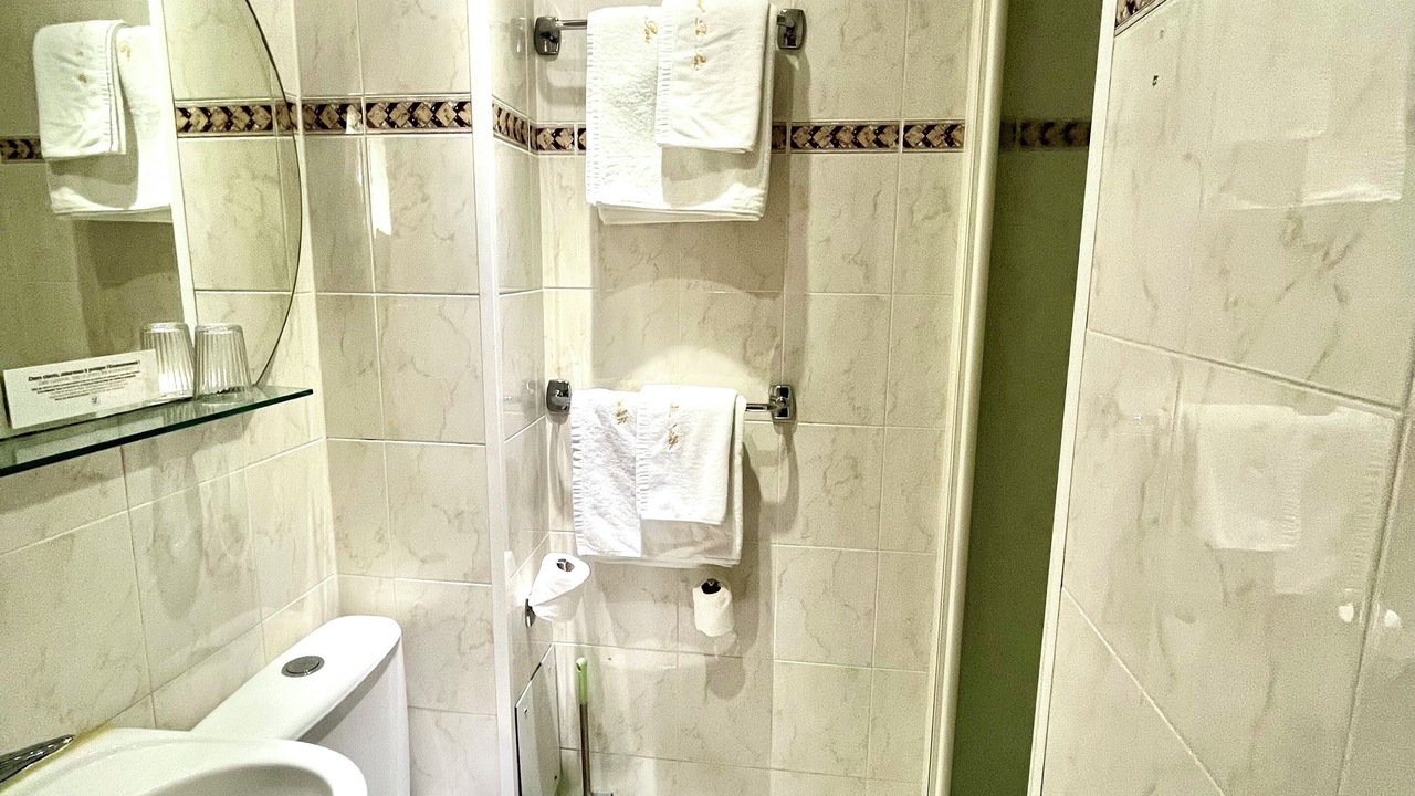 Photo of Bathroom in Aulnay-sous-Bois