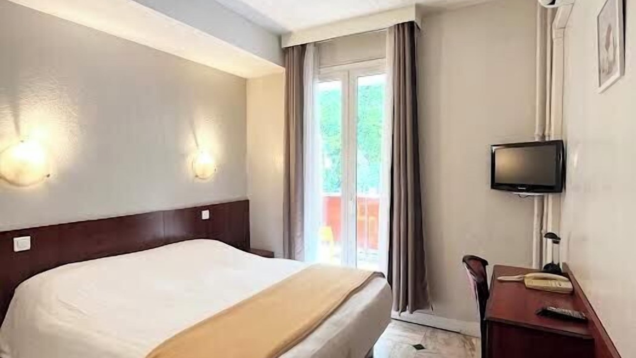 Photo of Bedroom in Aulnay-sous-Bois