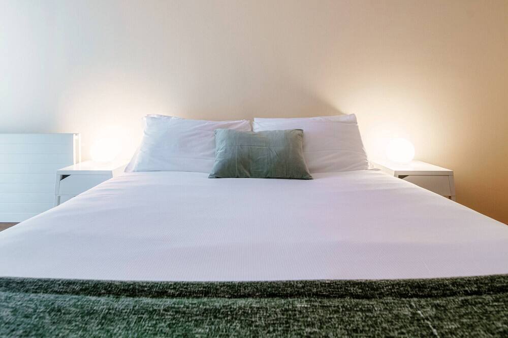Photo of Bedroom in Paradiso
