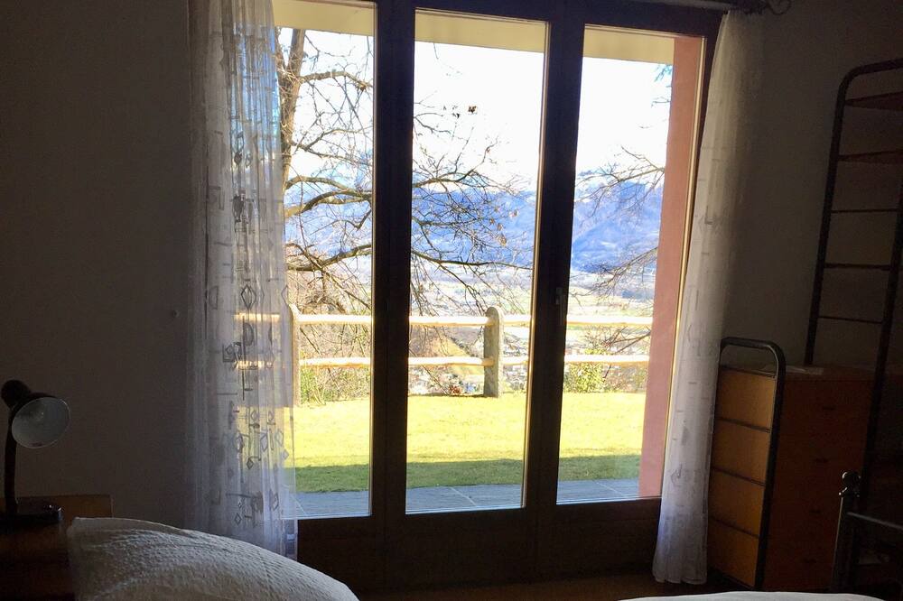 Photo of Bedroom in Tenero-Contra