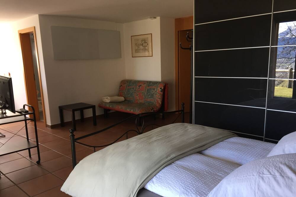Photo of Bedroom in Tenero-Contra