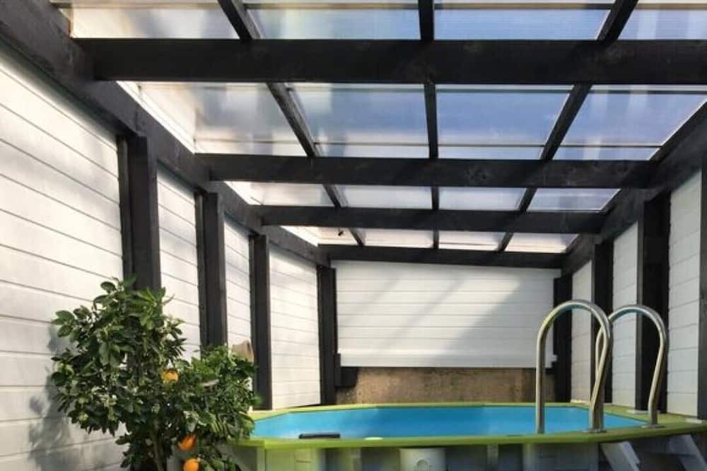 Photo of Outdoor in Issel
