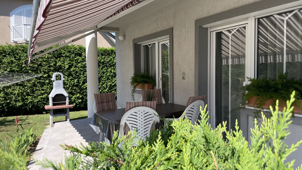 Photo of Patio Balcony in Balatonszarszo