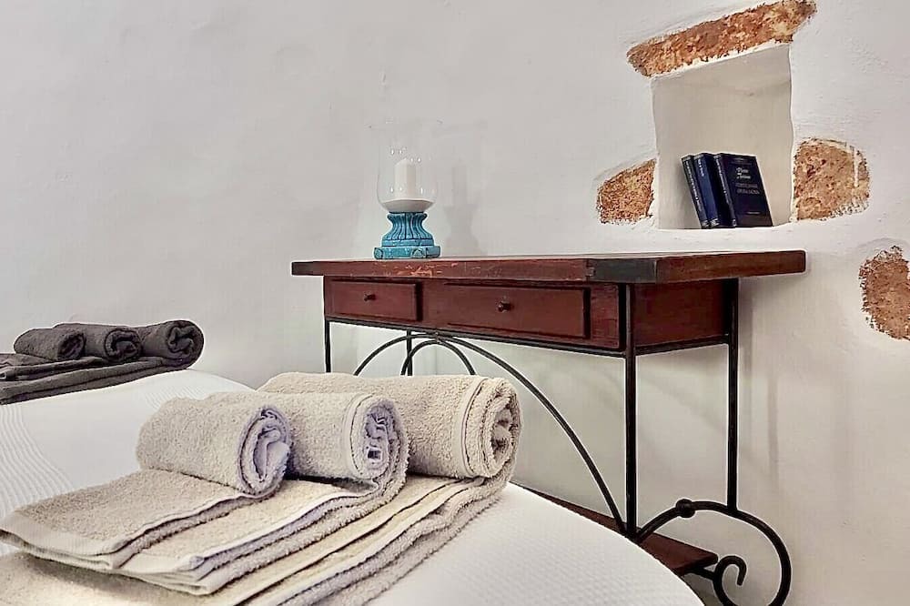 Photo of Bedroom in Campomarino di Maruggio