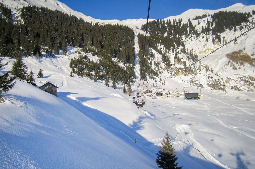 Photo of Outdoor in Leontica