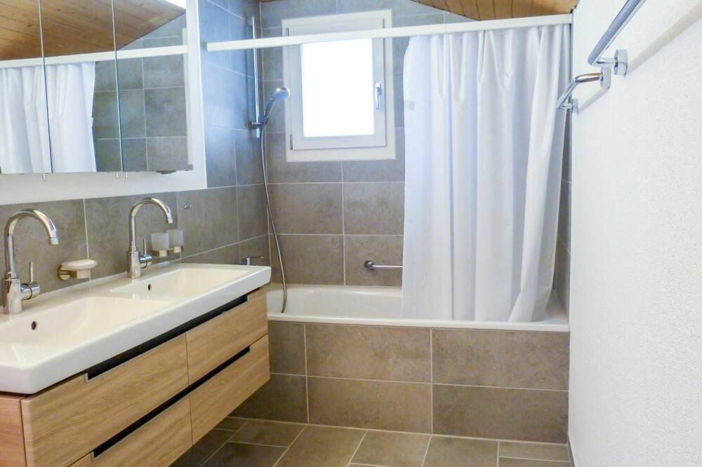 Photo of Bathroom in Grindelwald