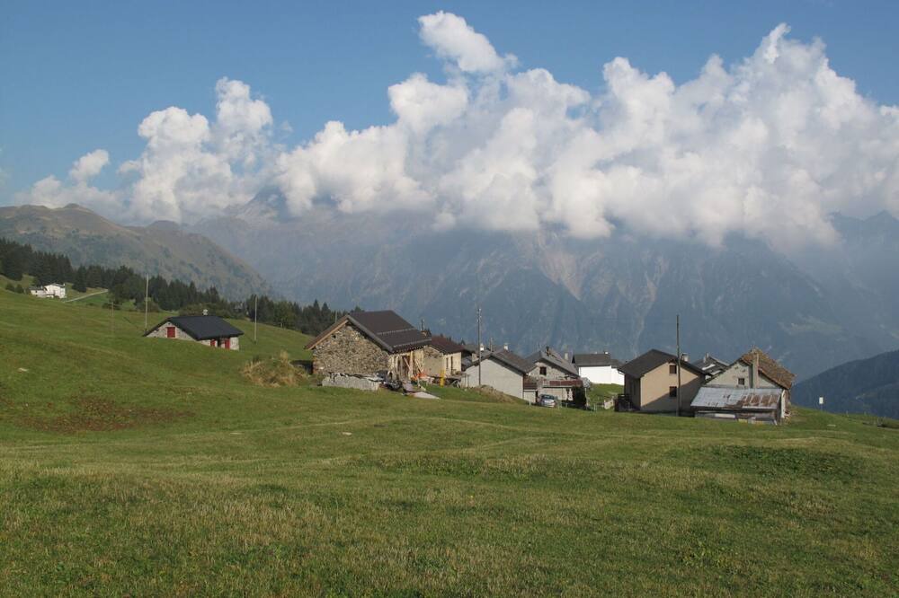 Photo of Outdoor in Olivone