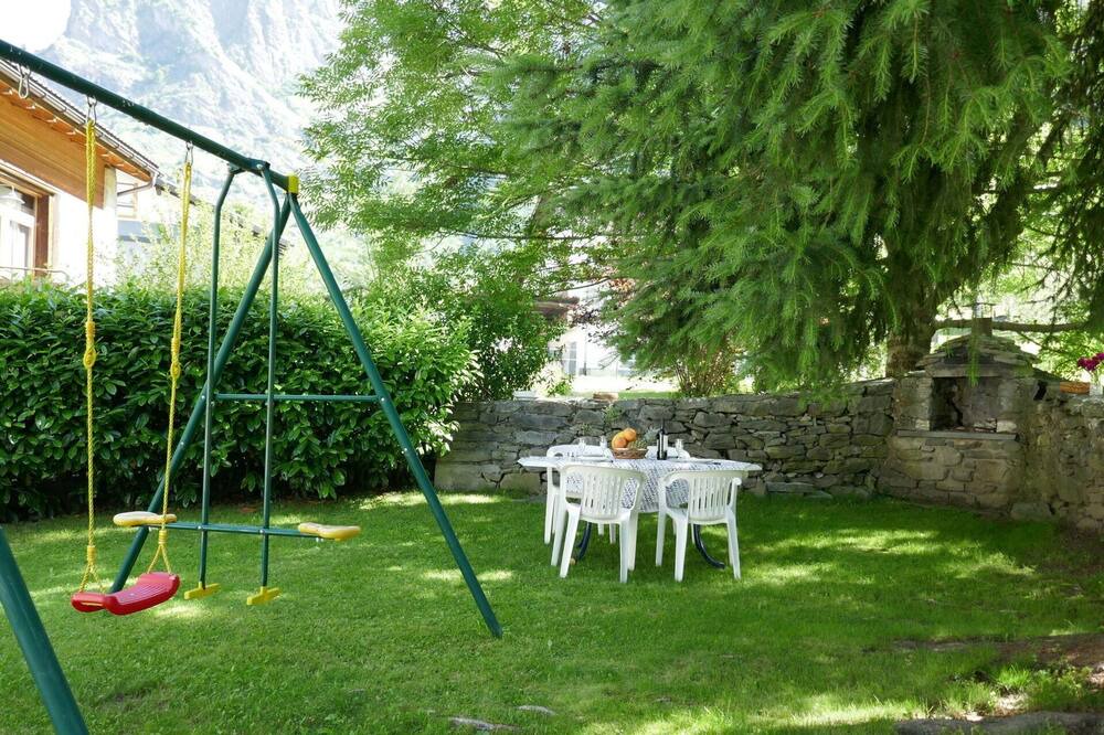 Photo of Outdoor in Olivone